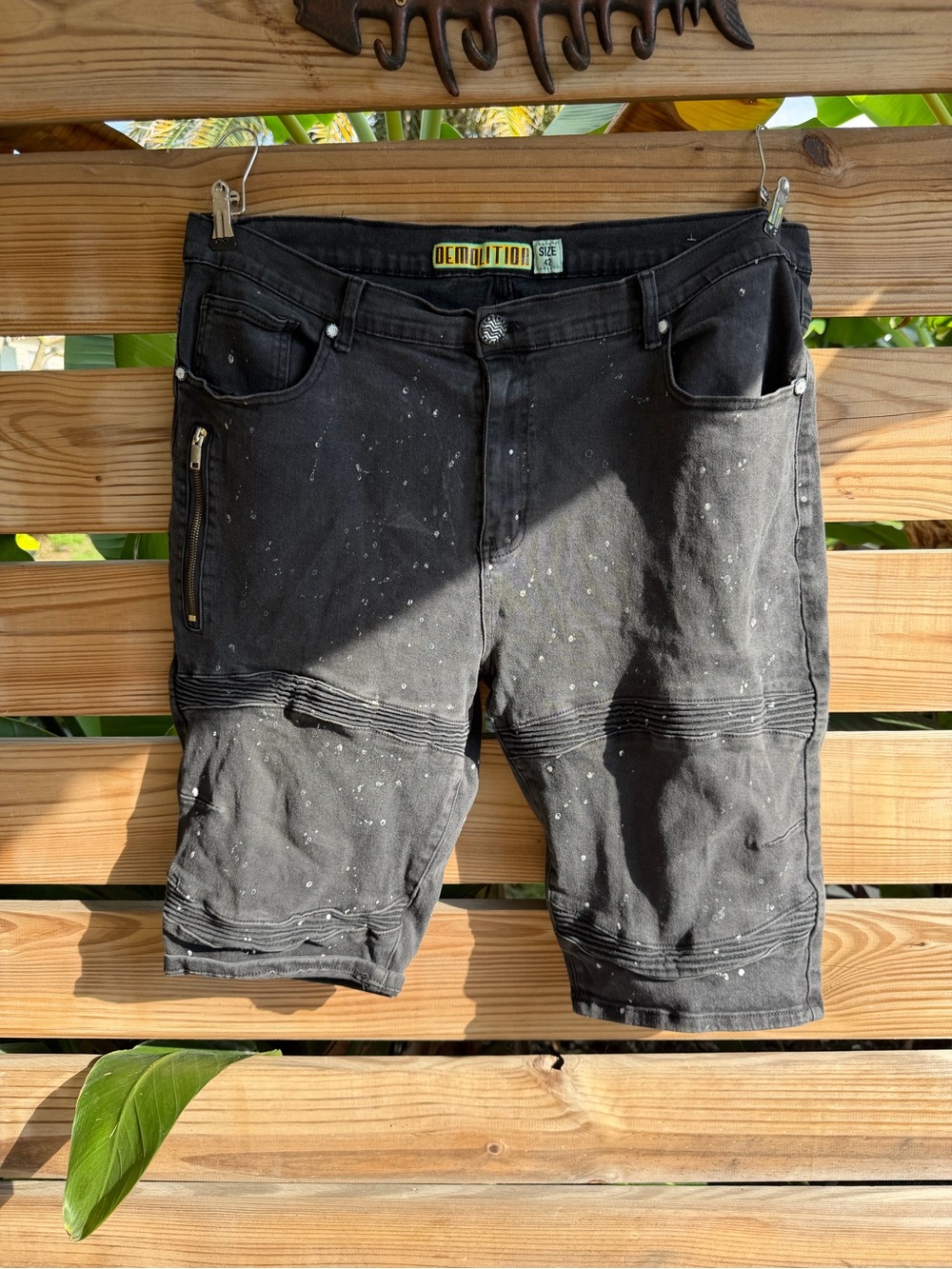 Black Men's Paint-Splatter Biker Shorts